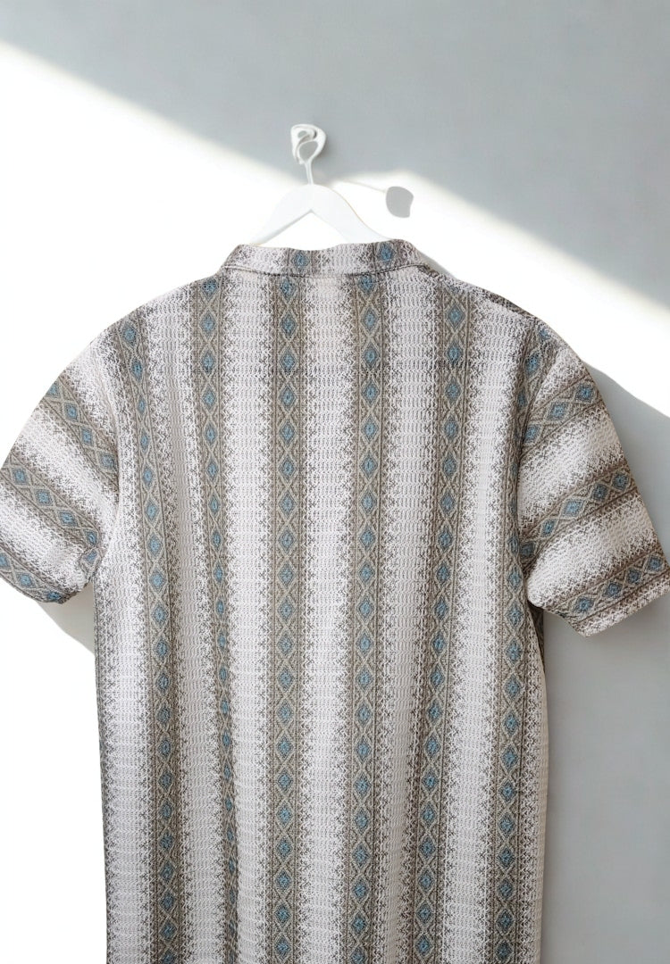 Men’s Zig-Zag Knit Polo T-Shirt – Geometric Stripe Pattern